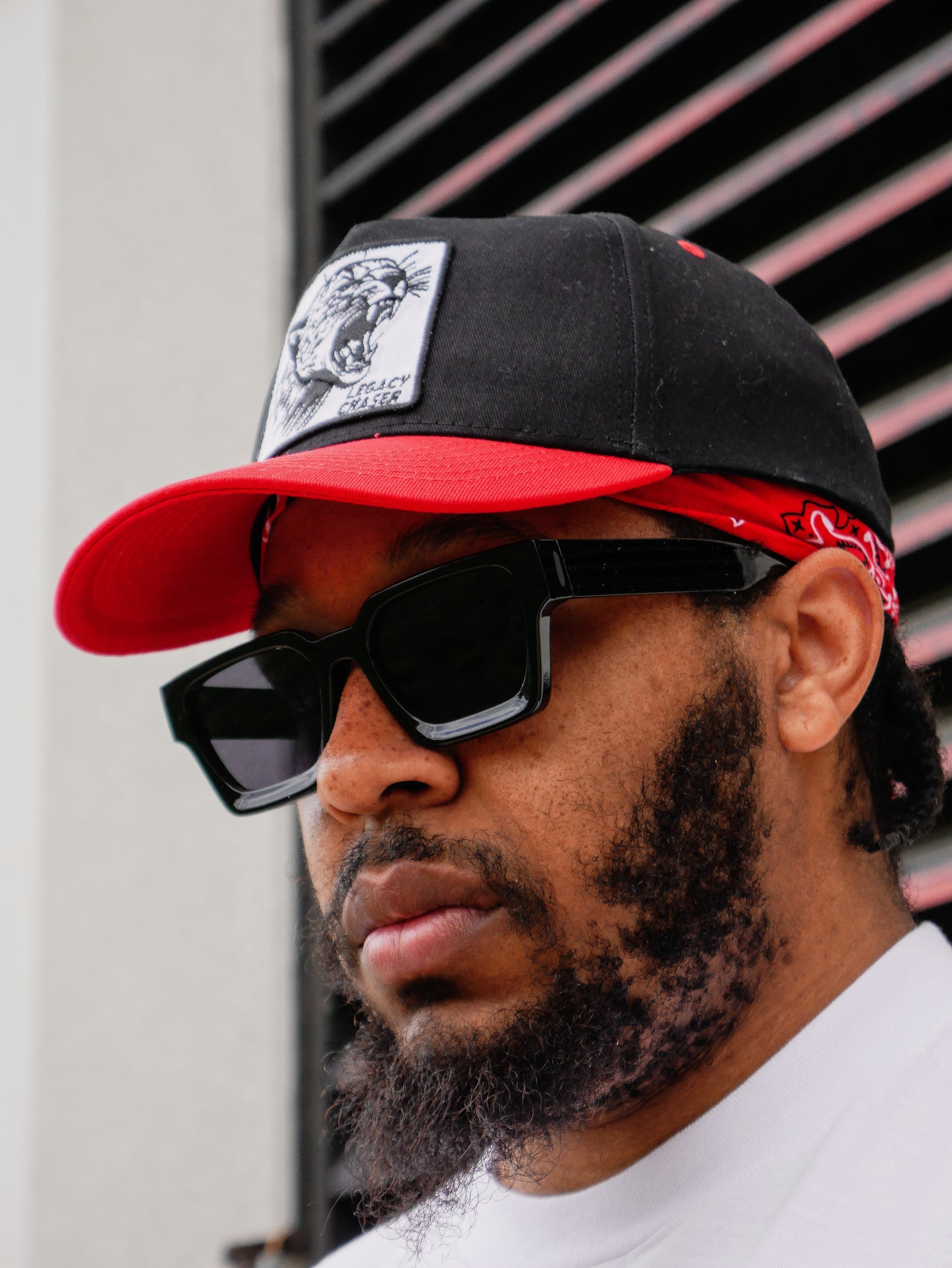 Chasers, Defined Snapback–Black/Red