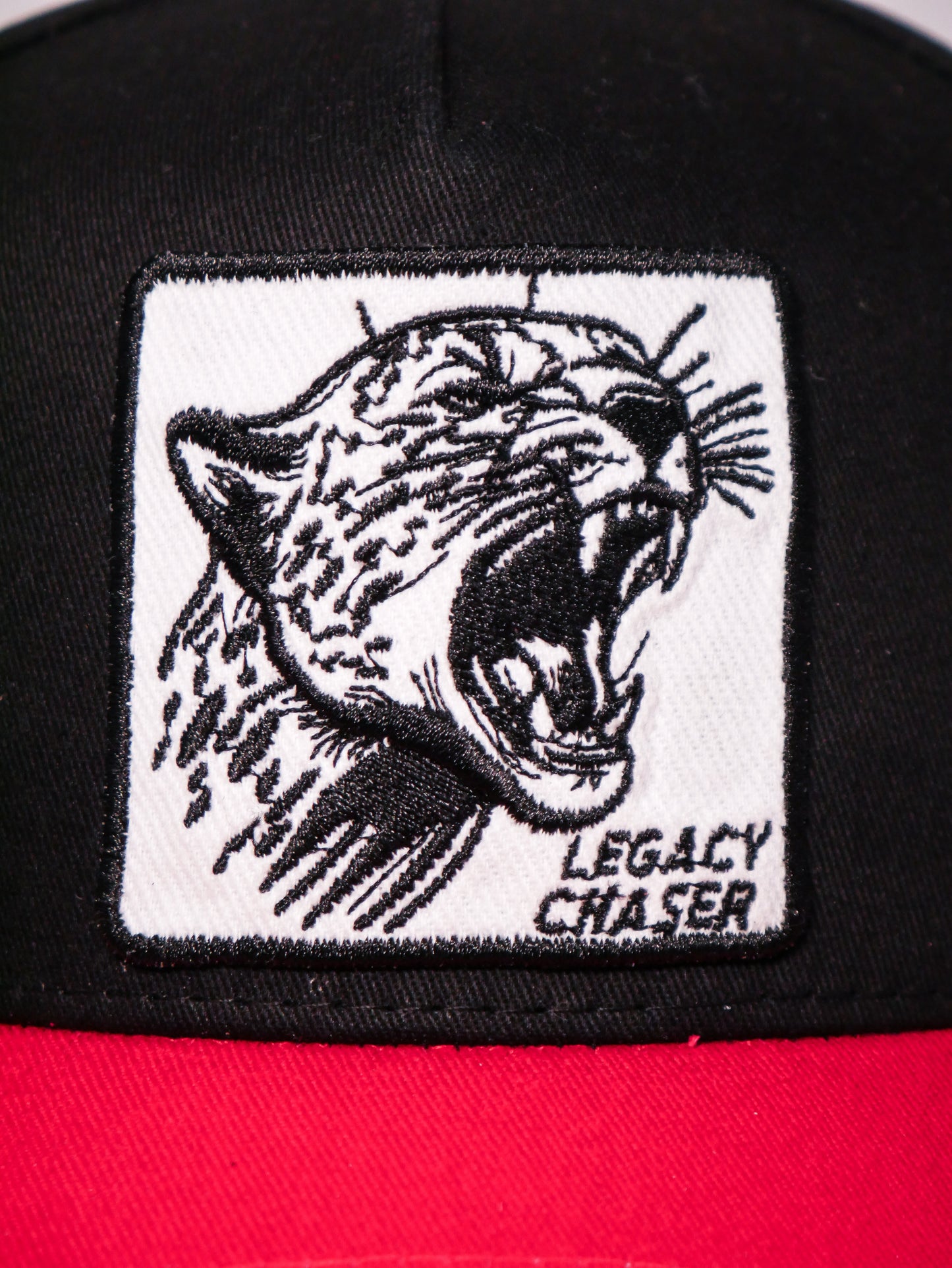 Chasers, Defined Snapback–Black/Red